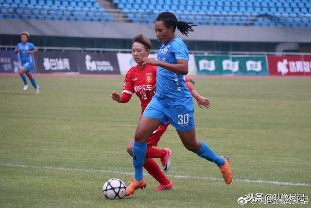 哈登24+12快船险胜猛龙4连胜 公牛逆转胜老鹰