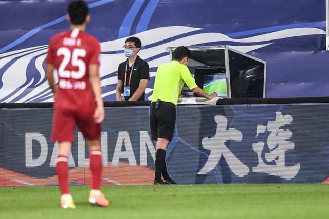 约基奇24+14爱德华兹19分 掘金大胜森林狼1-2